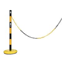 Barrier post extension set with chain