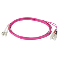 EFB Elektronik IPL-DR-LCUSCU-4-0100 Glasfaserkabel 1 m LC SC I-V(ZN) H OM4 Violett