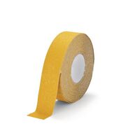 Coarse grit heavy-duty slip resistant tapes